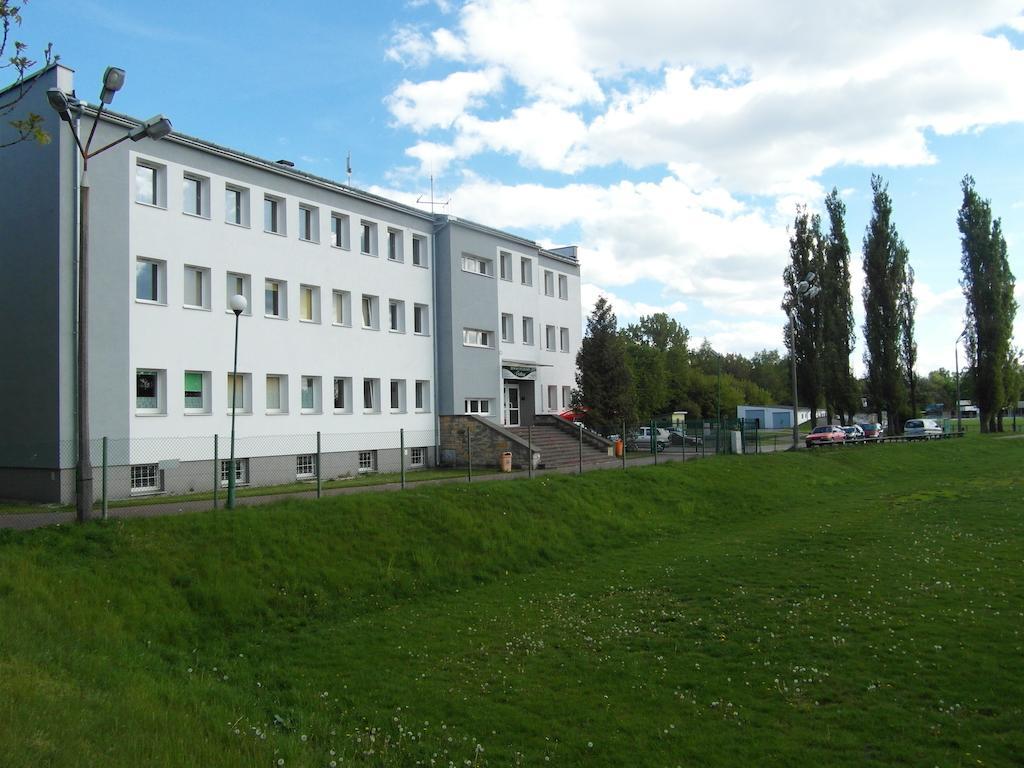 Uslugi Hotelowe Podlasie Biała Podlaska Esterno foto